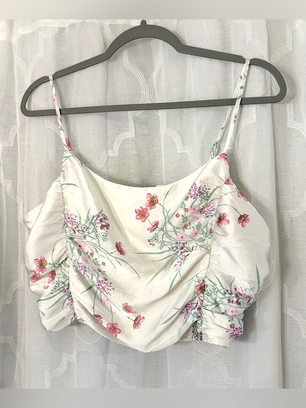 Joie White Floral Ruched Spaghetti Strap Crop Top | Large 🤍
